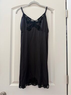 VTG Van Raalte Black Satiny Lace Chemise Slip Dress. Sexy. Night out. SZ S. EUC